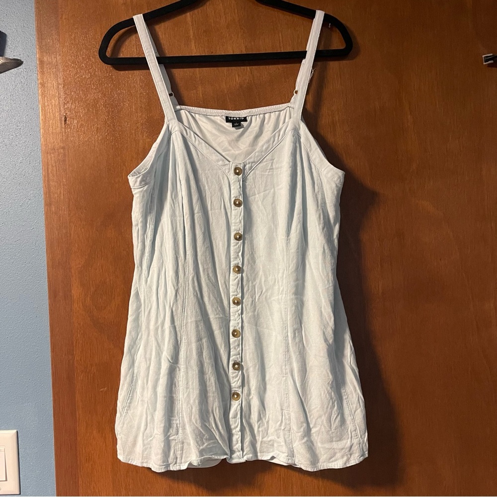 Torrid Button Tank